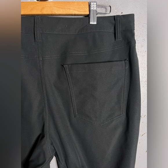 Lululemon ABC Slim-Fit Trouser 32L Warpstreme in dark charcoal Gray.  Size 34 - Picture 5 of 8